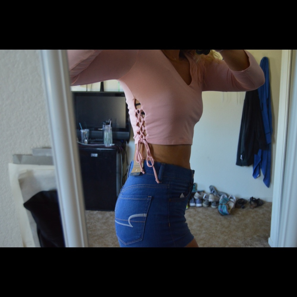 Pink long sleeve crop top